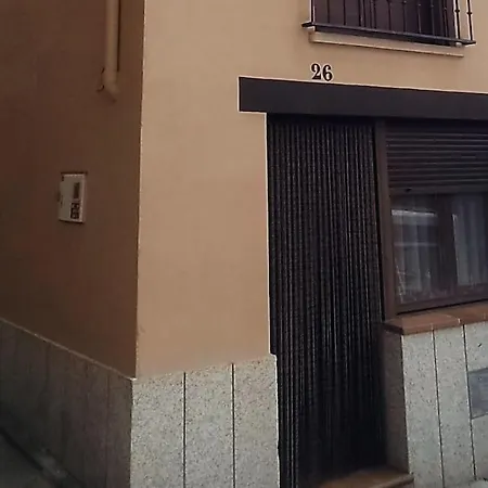 El Casillo Holiday home El Arenal (Castile and Leon)